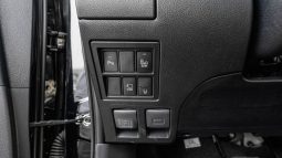 
2025 Toyota Hilux Adventure 4.0L AT Petrol (Black-Black) full									