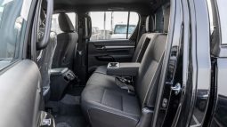 
2025 Toyota Hilux Adventure 4.0L AT Petrol (Black-Black) full									