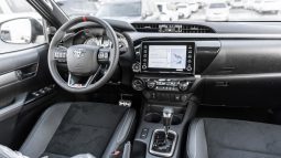 
										2025 Toyota Hilux GR-Sport Rally Edition 4.0L AT Petrol full									