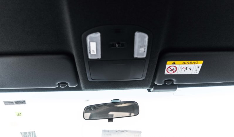 
								2025 Toyota Hilux GR-Sport Rally Edition 4.0L AT Petrol full									