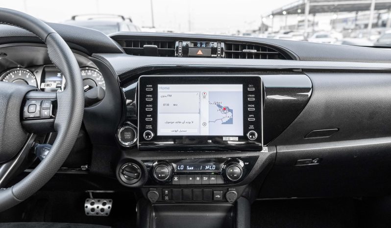 
								2025 Toyota Hilux GR-Sport Rally Edition 4.0L AT Petrol full									