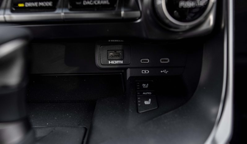 
2026 Lexus LX600 Signature 3.5L AT Petrol w/ Wood Accent full									