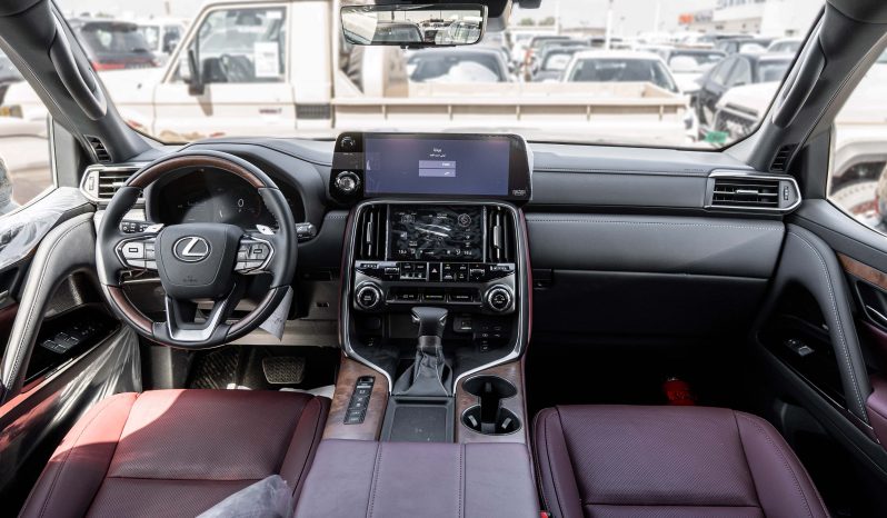 
2026 Lexus LX600 Signature 3.5L AT Petrol w/ Wood Accent full									
