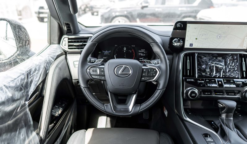 
								2025 Lexus LX600 Overtrail 3.5L AT Petrol w/o MarkLevinson full									