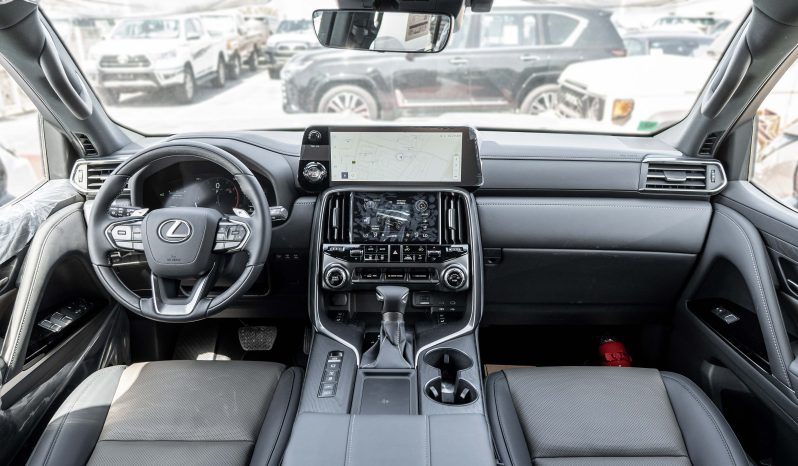 
								2025 Lexus LX600 Overtrail 3.5L AT Petrol w/o MarkLevinson full									
