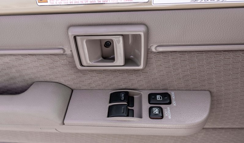 
2025 Toyota Land Cruiser LC 79 2.8L AT Diesel (Beige-Brown) full									