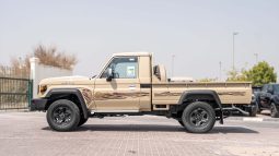 
2025 Toyota Land Cruiser LC 79 2.8L Diesel MT Beige-Brown full									