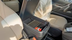 
2026 Toyota Granvia 3.5L Premium AT Petrol full									