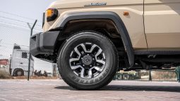 
2026 Toyota Land Cruiser LC76 2.8L AT Diesel (beige) full									