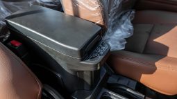 
2026 Toyota Land Cruiser LC 76 2.8L AT Diesel (Black-Brown) full									