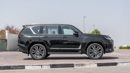 2025 Lexus LX700h Signature 3.5L AT Hybrid (with Auto park)