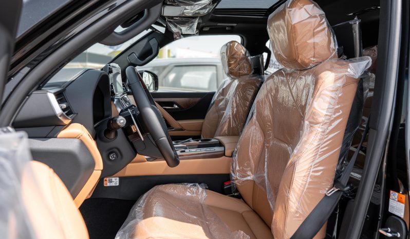 
2026 Lexus LX700h Signature 3.5L AT Hybrid (with Auto park) full									