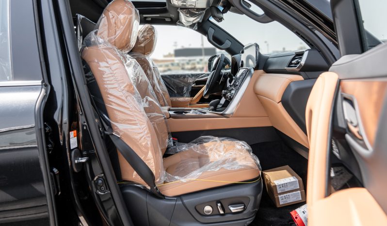 
2026 Lexus LX700h Signature 3.5L AT Hybrid (with Auto park) full									