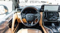 
2026 Lexus LX700h Signature 3.5L AT Hybrid (with Auto park) full									