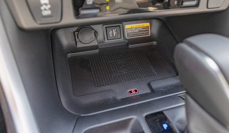 
2025 Toyota Rav4 Limited 2.5L AT Hybrid (Black) full									