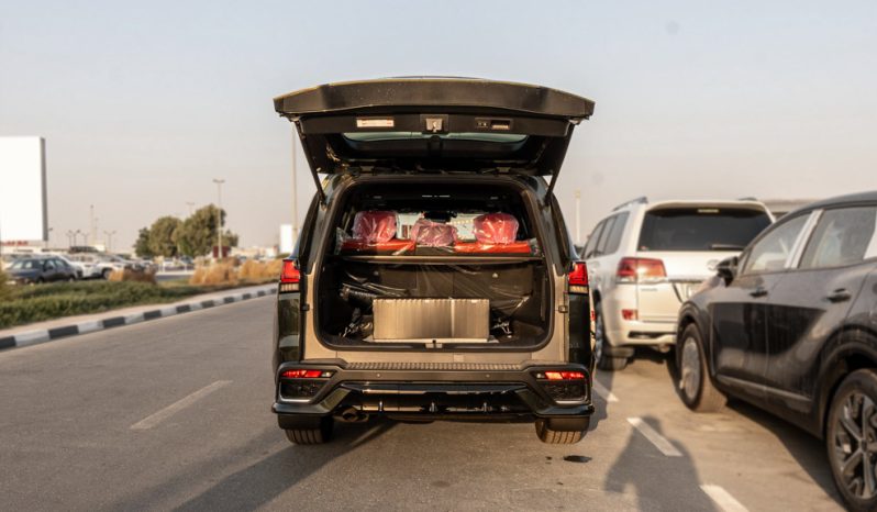 
2026 Lexus LX600 F-Sport 3.5L AT Petrol (Green-Red) full									