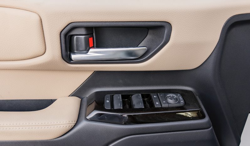 
2026 Toyota Prado TXL2 2.4L AT Petrol (White-Beige) full									