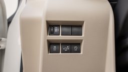 
2026 Toyota Land Cruiser GXR 3.5L AT Petrol (Basic) full									