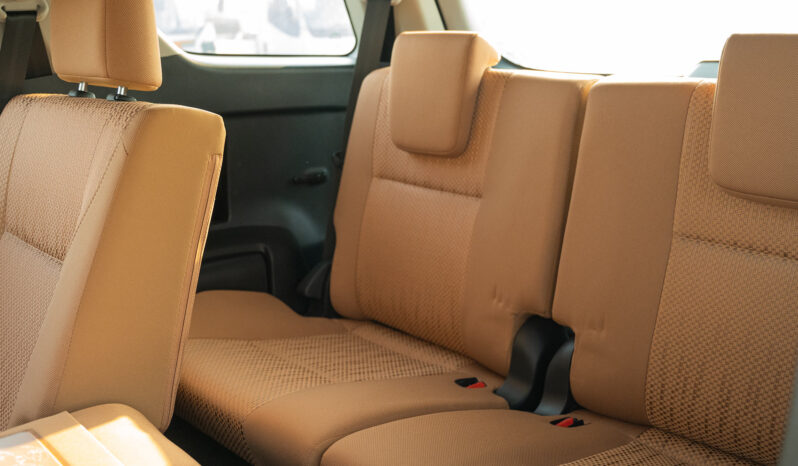 
								2026 Toyota Fortuner GX 2.7L AT Petrol 4WD (Black-Tan) full									