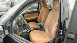 
										2026 Toyota Fortuner GX 2.7L AT Petrol 4WD (Black-Tan) full									