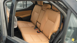 
										2026 Toyota Fortuner GX 2.7L AT Petrol 4WD (Black-Tan) full									