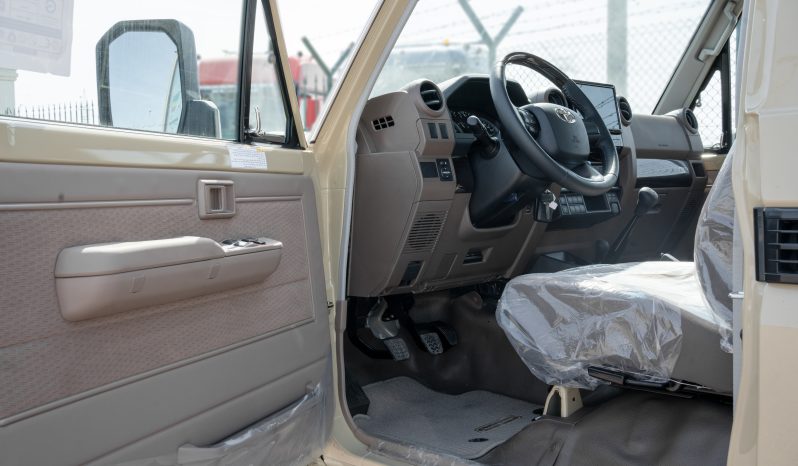 
2025 Toyota LC79 SC 4.0 Petrol Mid Option Manual full									