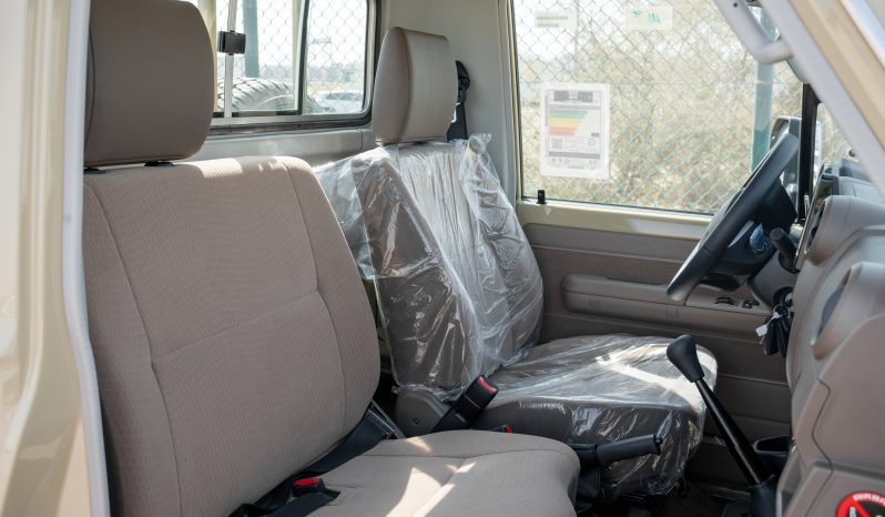 
2025 Toyota LC79 SC 4.0 Petrol Mid Option Manual full									