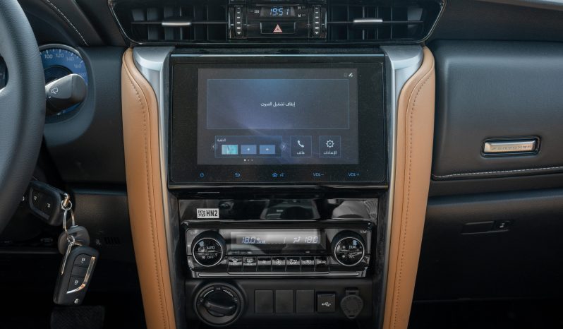 
2026 Toyota Fortuner VX 4.0L At Petrol (White-Tan) full									