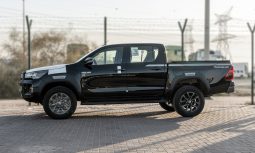 
2026 Toyota Hilux Adventure 4.0L AT Petrol (Black-Black) full									