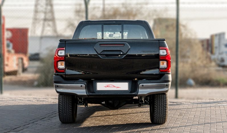 
2026 Toyota Hilux Adventure 4.0L AT Petrol (Black-Black) full									