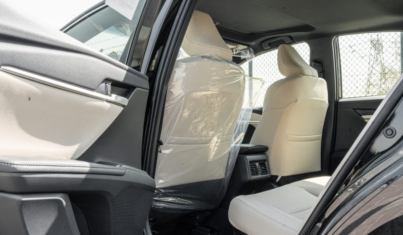 
2026 Toyota Camry E-plus 2.5L Hybrid (Black-Beige) full									