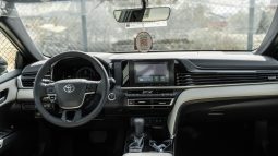
2026 Toyota Camry E-plus 2.5L Hybrid (Black-Beige) full									