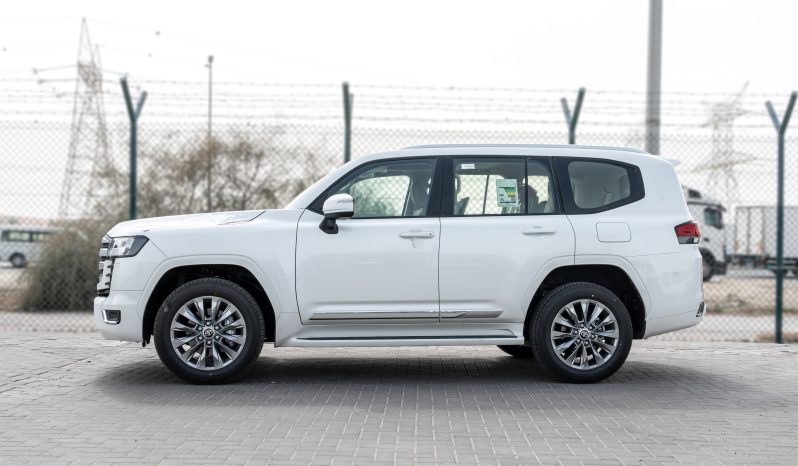 
Toyota Land cruiser GXR 3.5L Petrol AT 2026 full									