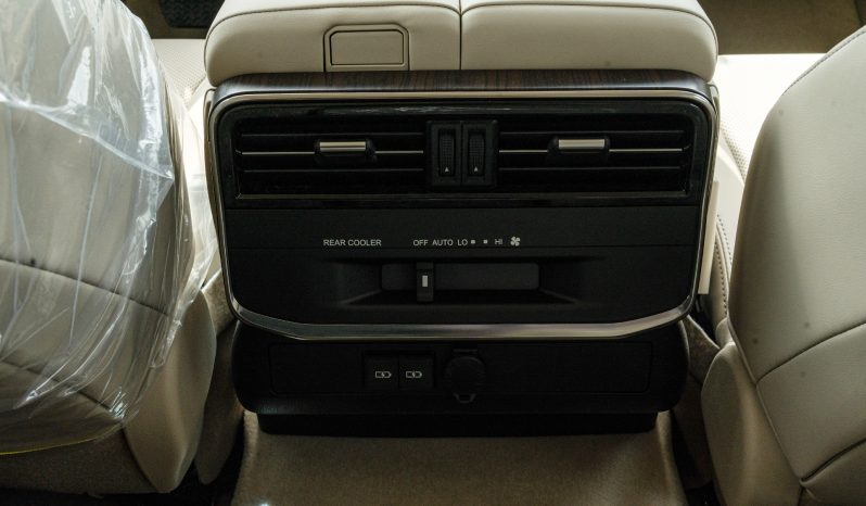 
Toyota Land cruiser GXR 3.5L Petrol AT 2026 full									