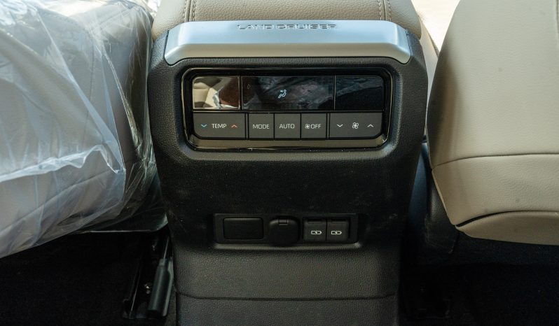 
Toyota Prado TXL3 2.4L Petrol AT 2026 (Black – Beige) full									