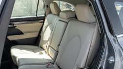 
2026 Toyota Highlander Limited 2.5L Hybrid (Gray-Beige) full									