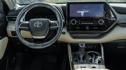 
2026 Toyota Highlander Limited 2.5L Hybrid (Gray-Beige) full									