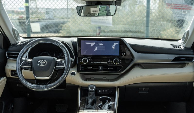 
2026 Toyota Highlander Limited 2.5L Hybrid (Gray-Beige) full									