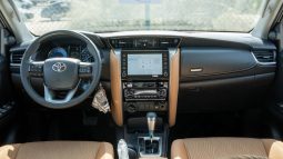 
2026 Toyota Fortuner 4.0L AT Petrol (White-Tan) (Qatar Spec) full									