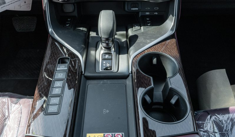 
2026 Lexus Signature LX700h 3.5L AT Hybrid-With Auto Park full									
