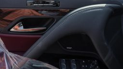 
2026 Lexus Signature LX700h 3.5L AT Hybrid-With Auto Park full									