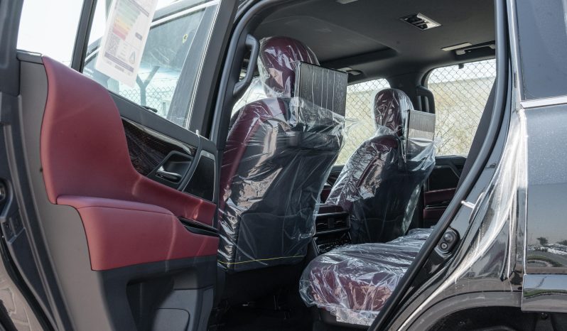 
2026 Lexus Signature LX700h 3.5L AT Hybrid-With Auto Park full									