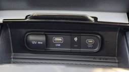 
2025 Kia Sportage Full option 1.6L petrol full									