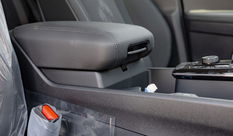 
2025 Kia Sportage Full option 1.6L petrol full									