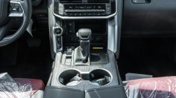 
2026 Toyota Land Cruiser VXR 3.5L AT Petrol (White-Red) full									