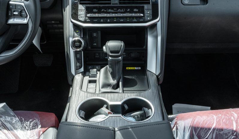 
2026 Toyota Land Cruiser VXR 3.5L AT Petrol (White-Red) full									