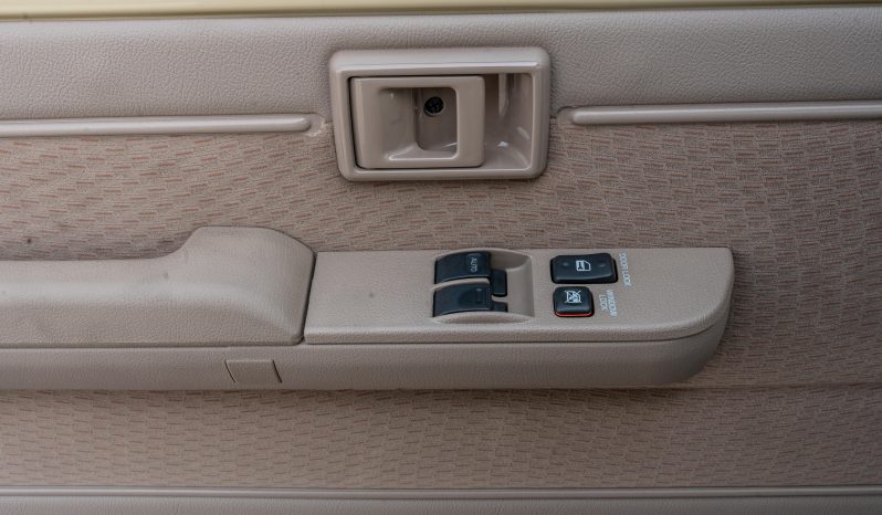 
2026 Toyota LC79 2.8L MT Diesel (Beige-Brown) full									