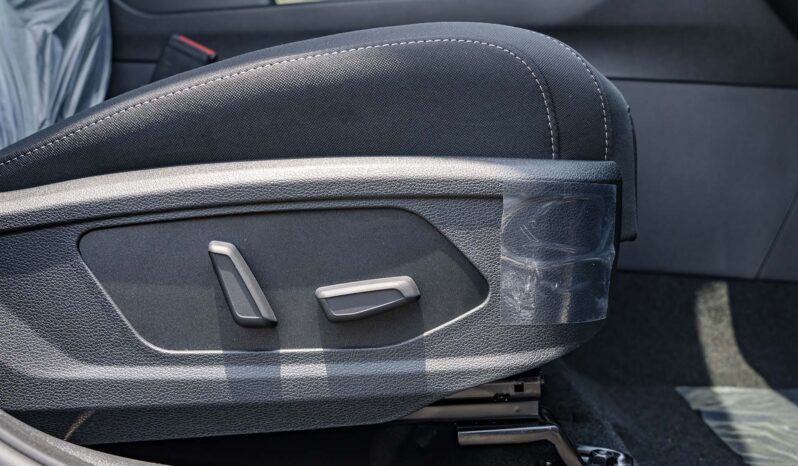 
2025 Kia Sportage Full option 1.6L Petrol AT full									