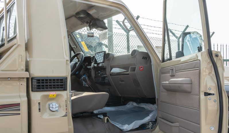 
2026 Toyota LC79 2.8L MT Diesel (Beige-Brown) full									