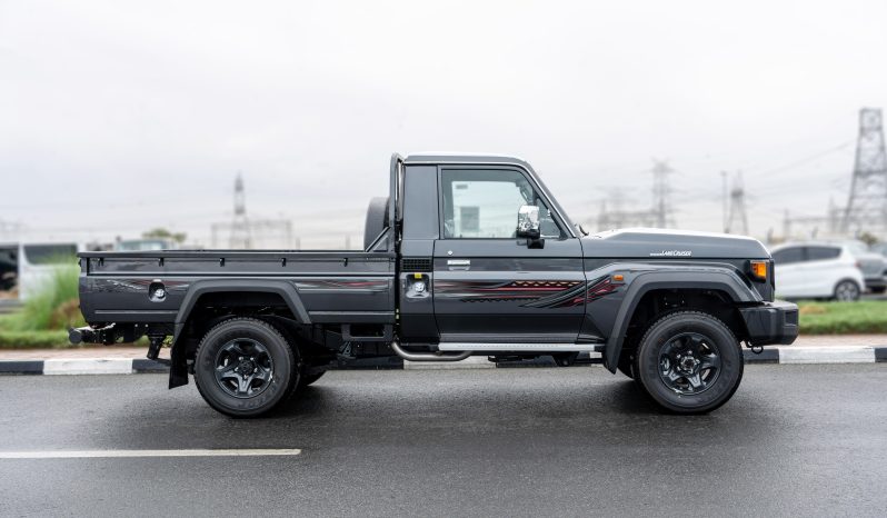 
2026 Toyota LC79 SC 2.8L MT Diesel (Gray-Brown) With Radar full									